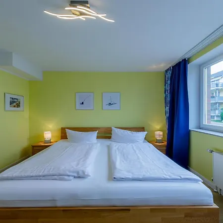 Mueritzrast - Mit Terasse Und Mueritzblick